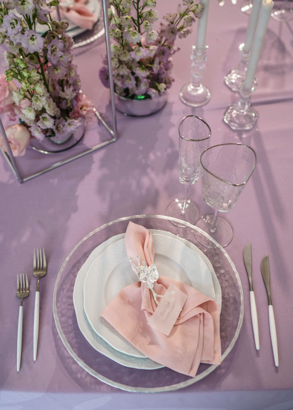 Сказочная свадьба в белоснежно-пудровых оттенках