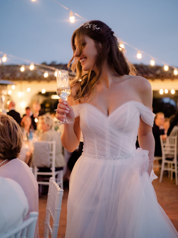 Солнечная свадьба среди итальянских гор