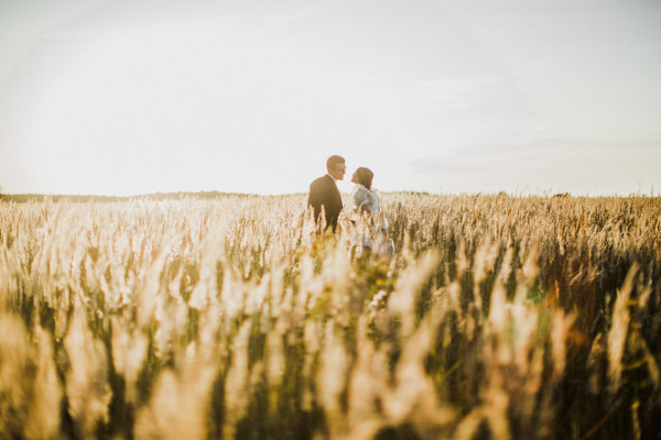 Солнечная свадьба в замке недалеко от Москвы