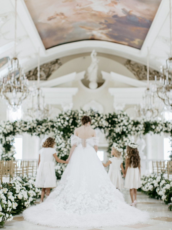 Зимняя свадьба в Летнем дворце