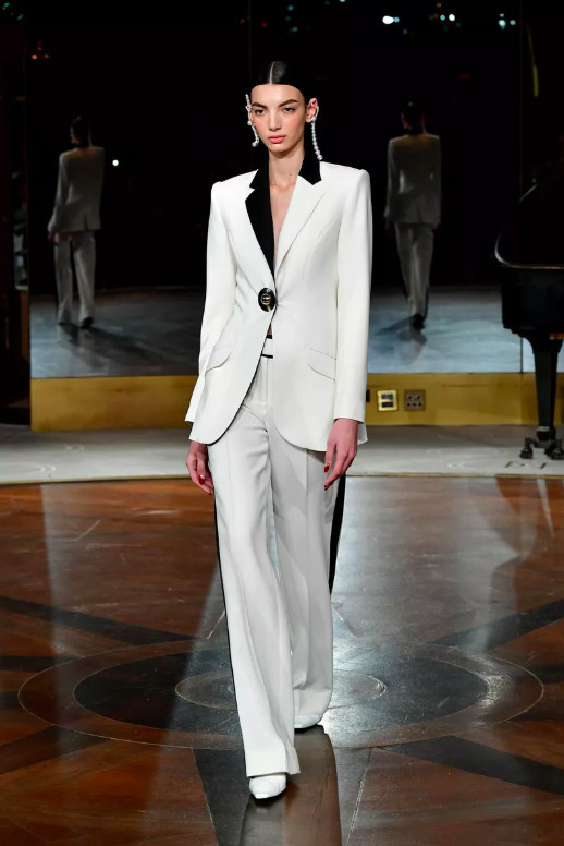 Свадебные наряды Недели моды в Нью-Йорке