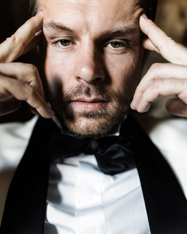 Как не стесняться свадебного фотографа