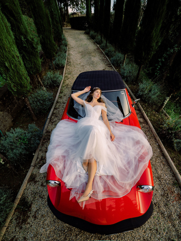 Солнечная свадьба среди итальянских гор