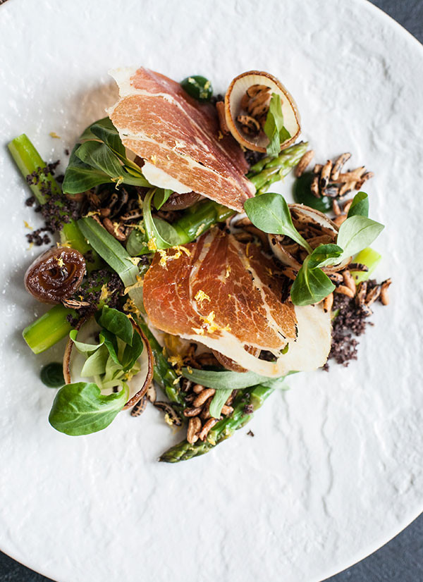 Кейтеринги, которым стоит доверить свой свадебный ужин