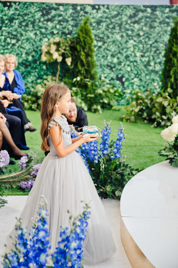 Яркая свадьба в нежно-лавандовых оттенках