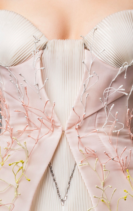 Свадебные платья: 10 нежно-розовых вариантов