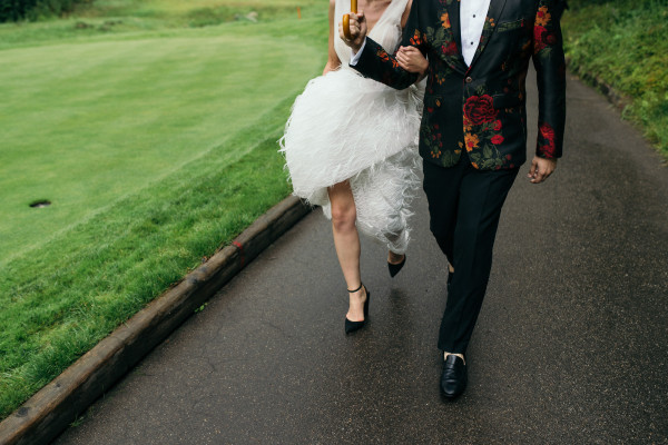 Свадебная вечеринка c мороженым и бургерами