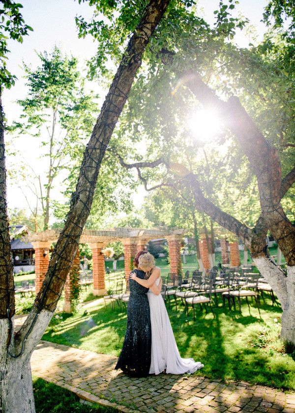 Июльская свадьба в бутик-отеле Seneshal