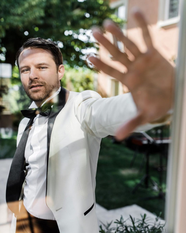 Как не стесняться свадебного фотографа