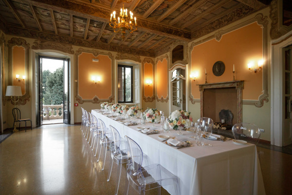 Элегантная свадьба на вилле Porro Pirelli