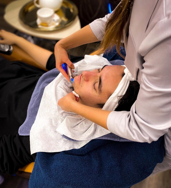 Что подарить жениху на День святого Валентина