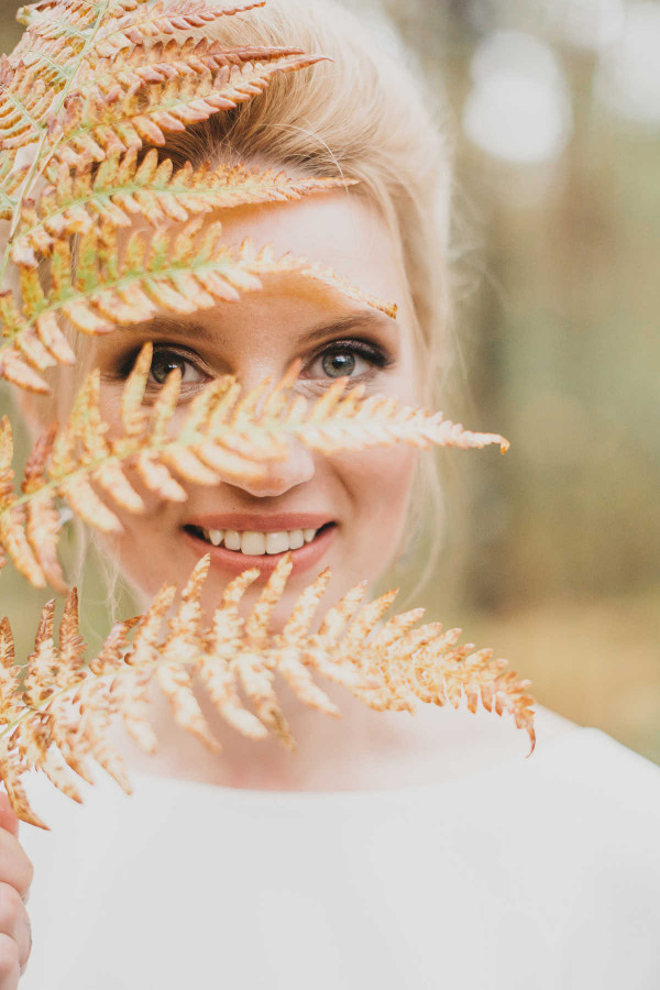 Осенняя свадьба на берегу Волги