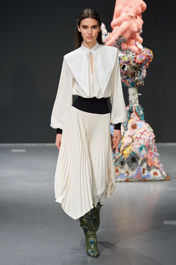 Свадебные наряды Недели моды в Нью-Йорке