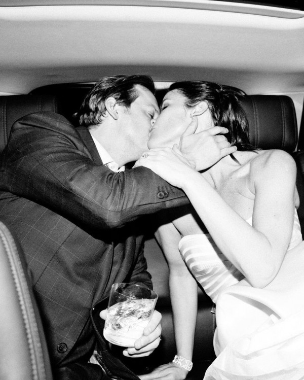 «Свадебный фотограф — наблюдатель, а не постановщик»,