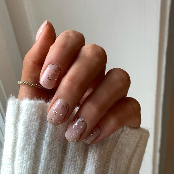 Помолвка в День святого Валентина: нужно ли