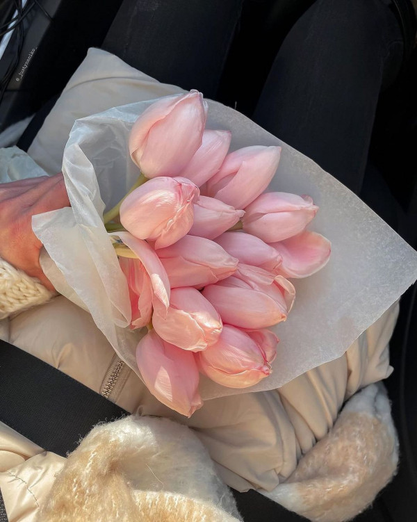 Помолвка в День святого Валентина: нужно ли