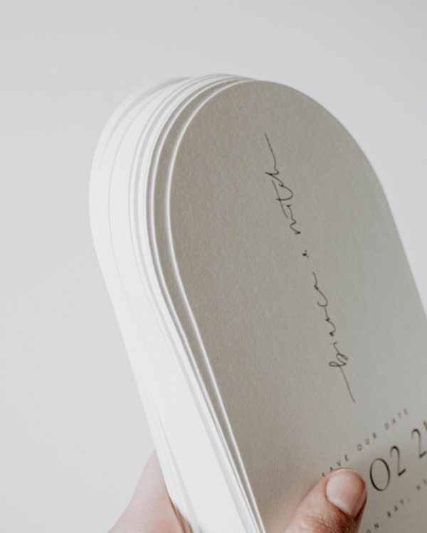 Инстаграмы со свадебными приглашениями, на которые стоит