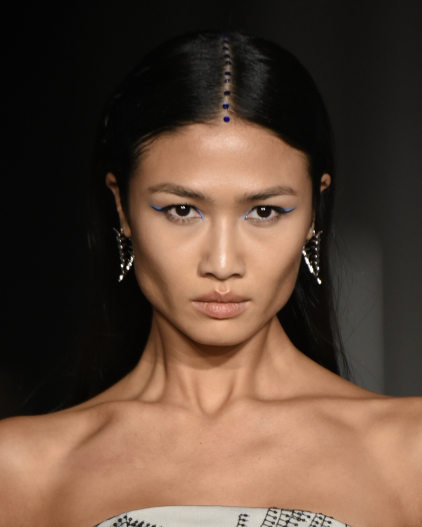 Как использовать бьюти-тренды Недели моды в Нью-Йорке