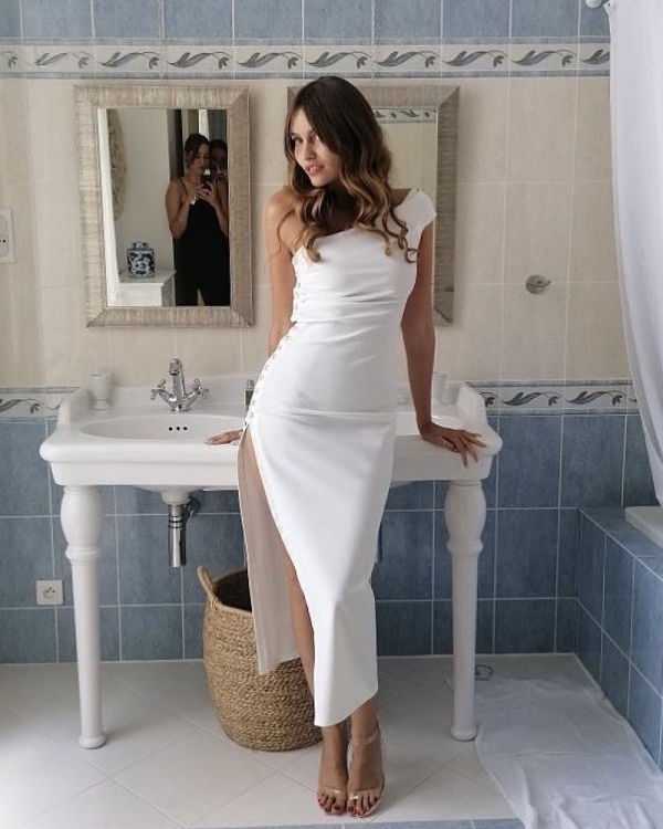 В чем выходят замуж модные француженки