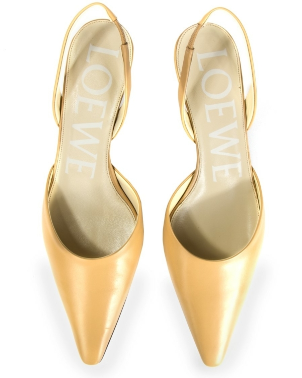 Акцентный каблук в образе невесты: с чем