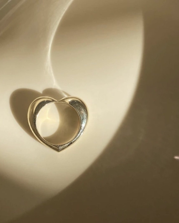 Стильные помолвочные кольца 2022