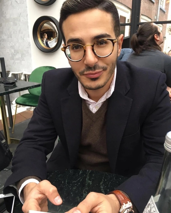 Кто такой Саймон Леваев: удивительная история Tinder-афериста