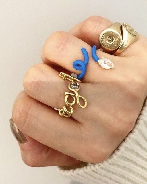 Стильные помолвочные кольца 2022