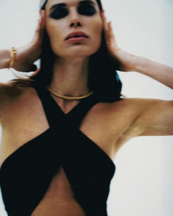 7 актуальных колье-чокеров для образа невесты