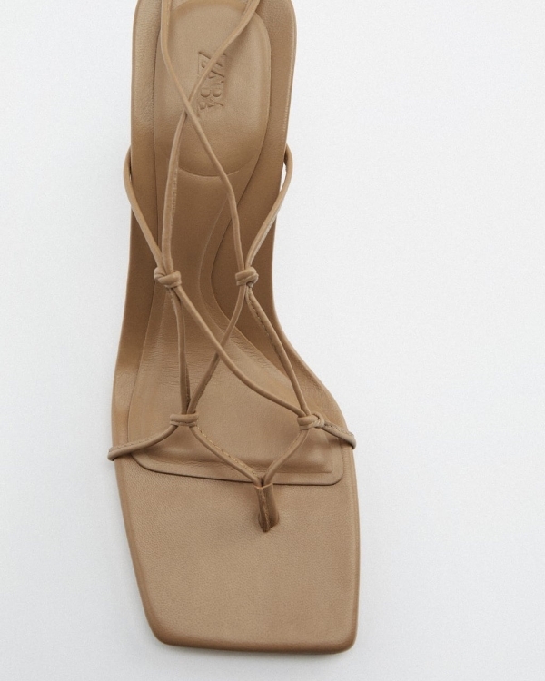 Актуальные туфли на свадьбу до 20 000