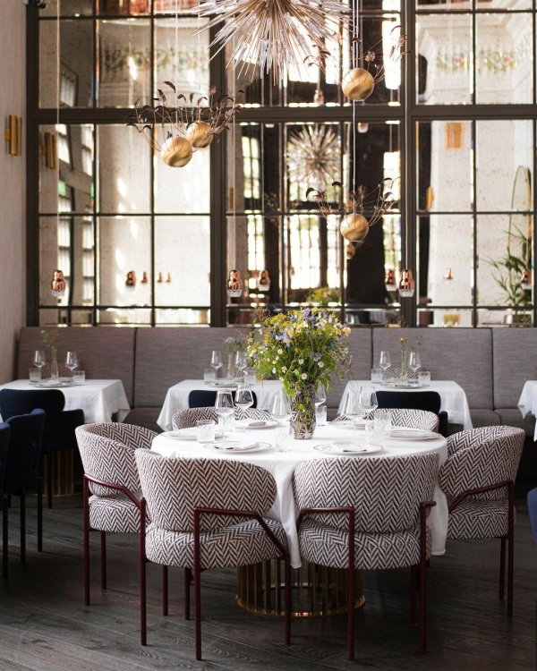 Где сделать предложение в Петербурге: 5 эффектных