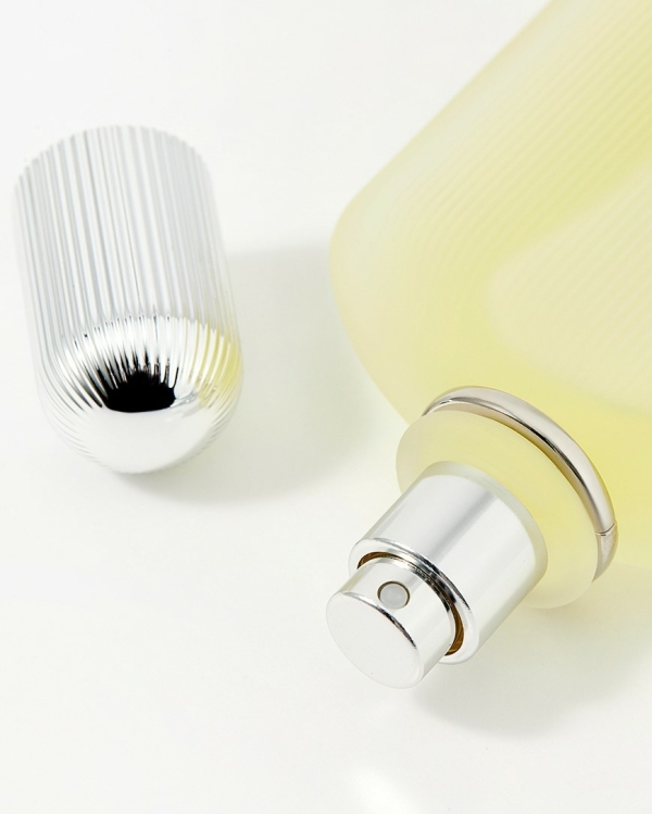 10 модных мужских подарков на 14 февраля