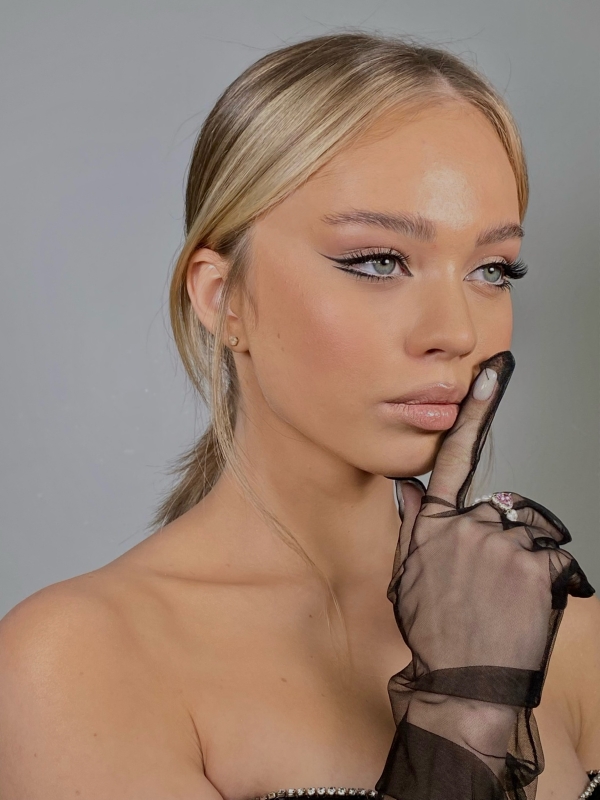 Стилисты Алена Васильева