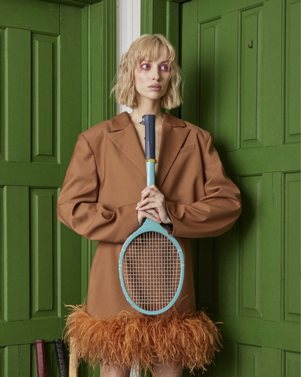 16 современных образов подружек невесты