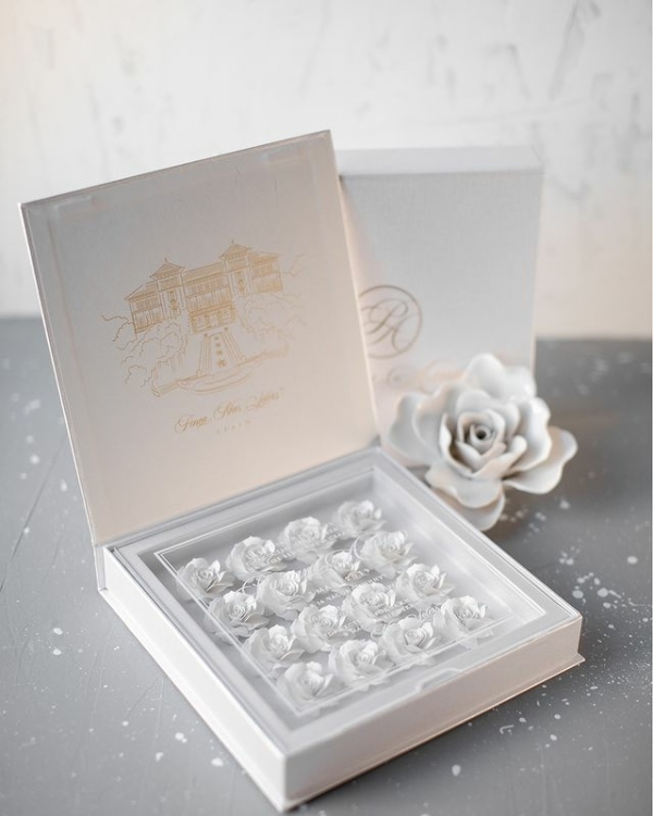 Инстаграмы со свадебными приглашениями, на которые стоит