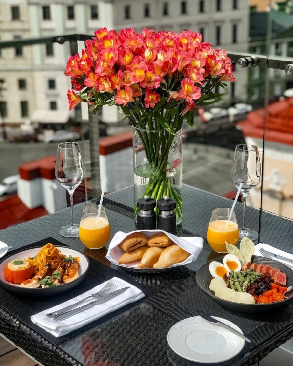 Где сделать предложение в Петербурге: 5 эффектных