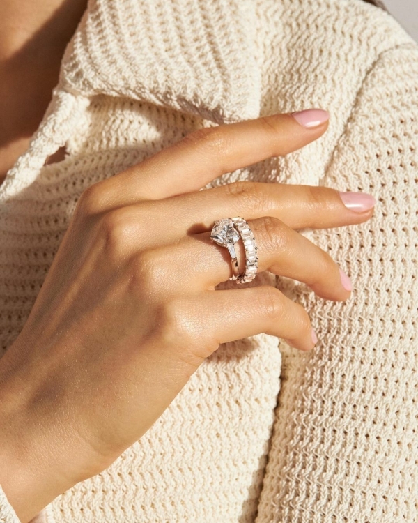 Стильные помолвочные кольца 2022