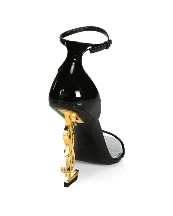 Акцентный каблук в образе невесты: с чем