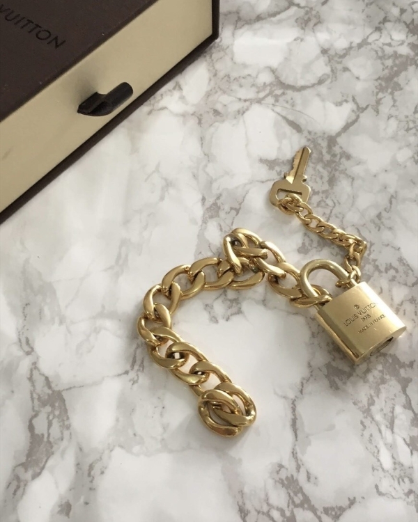 Где купить винтажные украшения для свадьбы