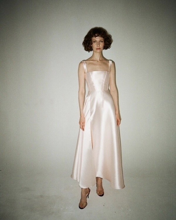 16 современных образов подружек невесты