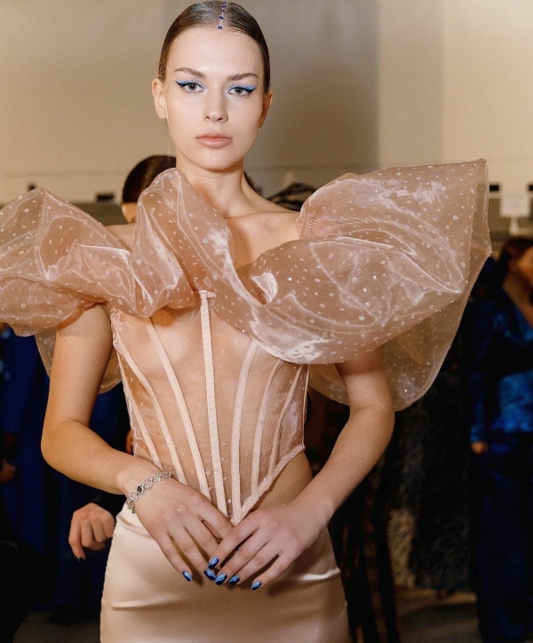 Как использовать бьюти-тренды Недели моды в Нью-Йорке