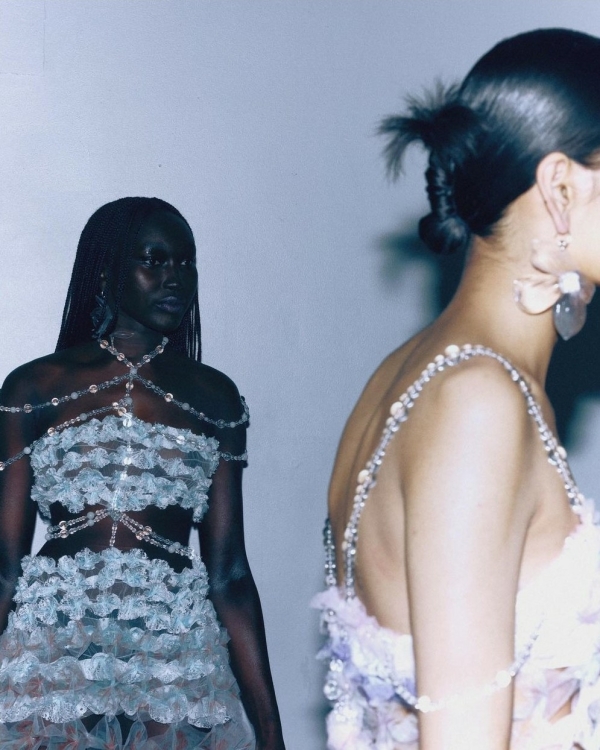 Не все гости любят дресс-код. Как сделать