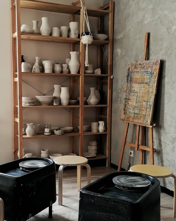 8 гончарных мастерских, где можно устроить свидание
