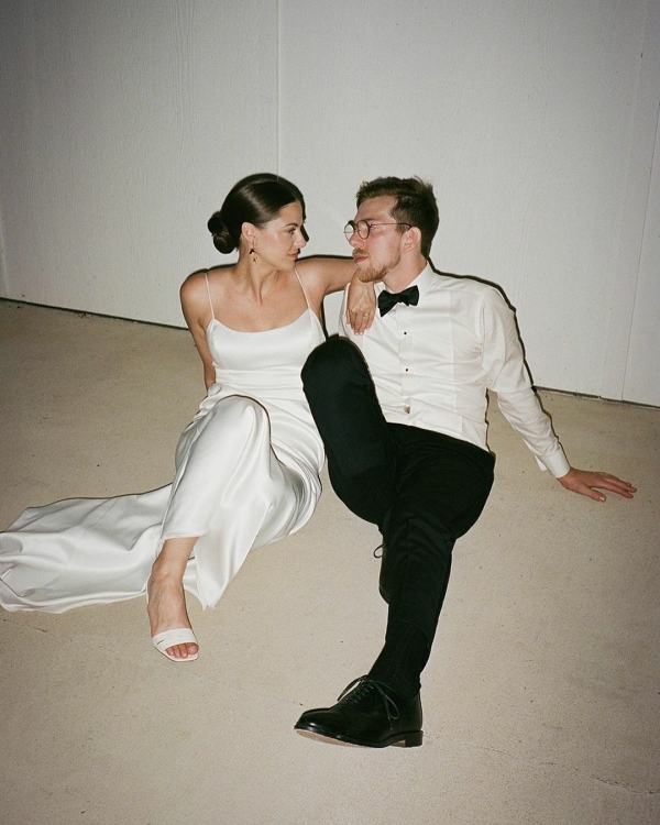 Как подать заявление на выездную регистрацию брака?