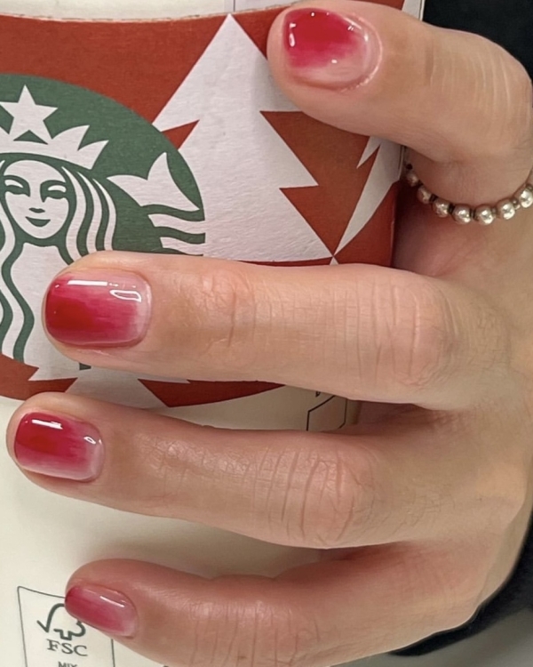 14 идей маникюра ко Дню всех влюбленных