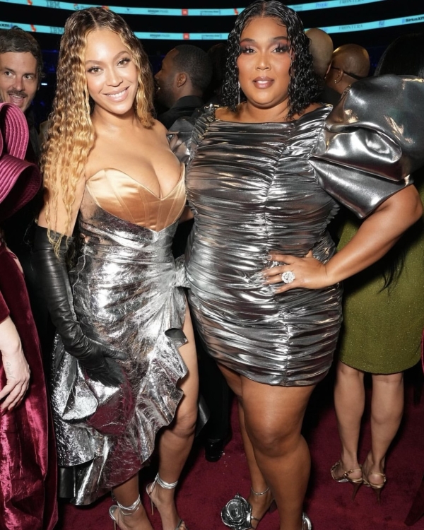 Лучшие образы с красной дорожки «Грэмми-2023»