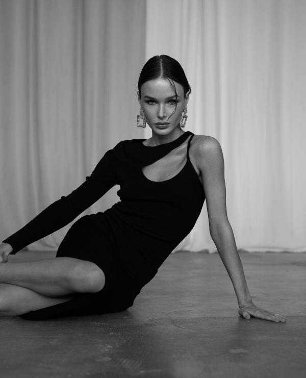 Стилисты Юлия Плотникова