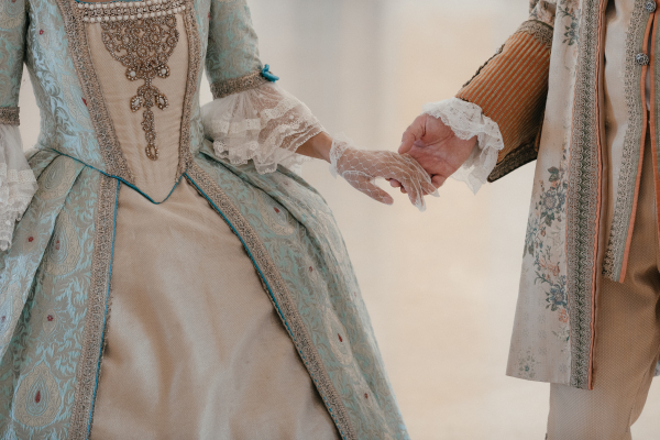 Герои русской классики, полонез и атмосфера съемочной