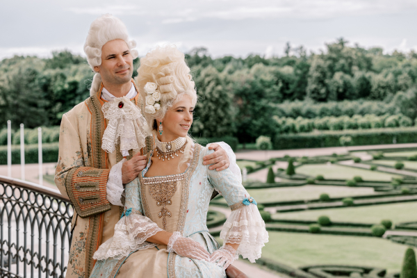 Герои русской классики, полонез и атмосфера съемочной