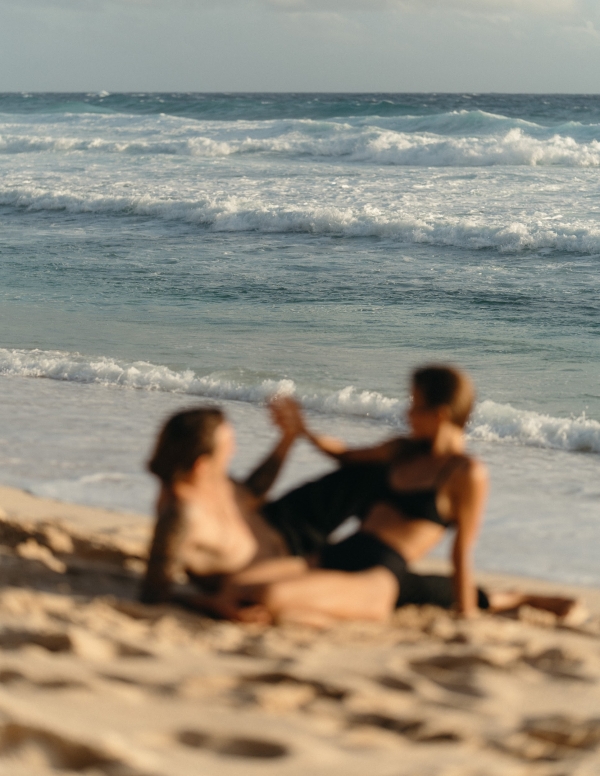 Чувственная лавстори у океана