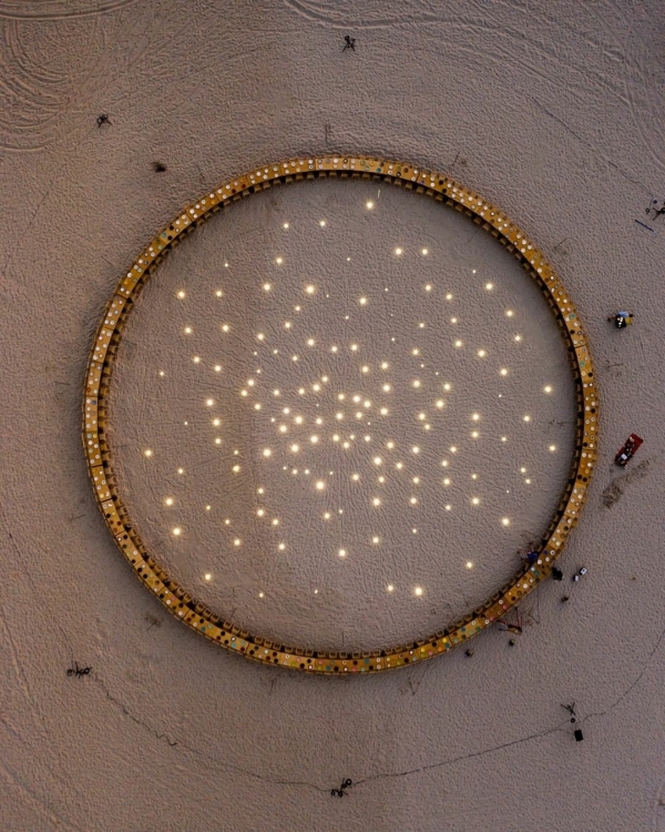 Почему наш новый гайд не про свадебные